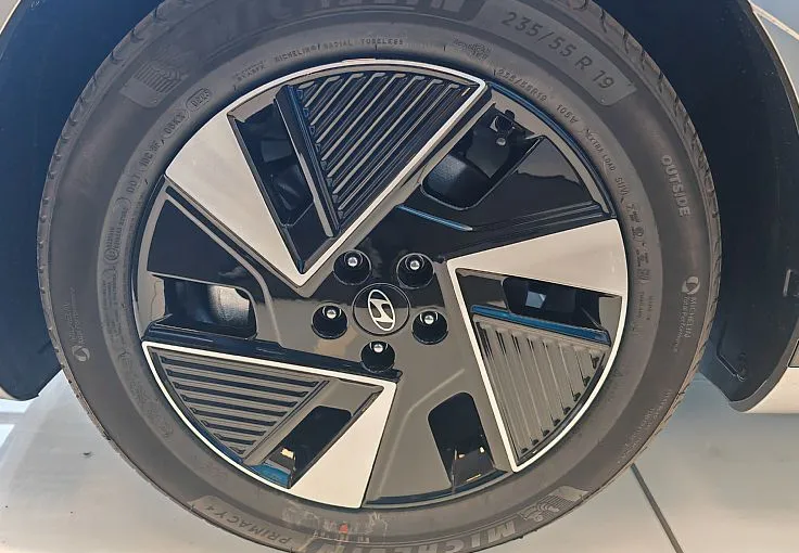 Zunanja slika - Hyundai Ioniq 5 - 168 kW FL PREMIUM   84 kWh   topl.črpalka. el. klj - 5