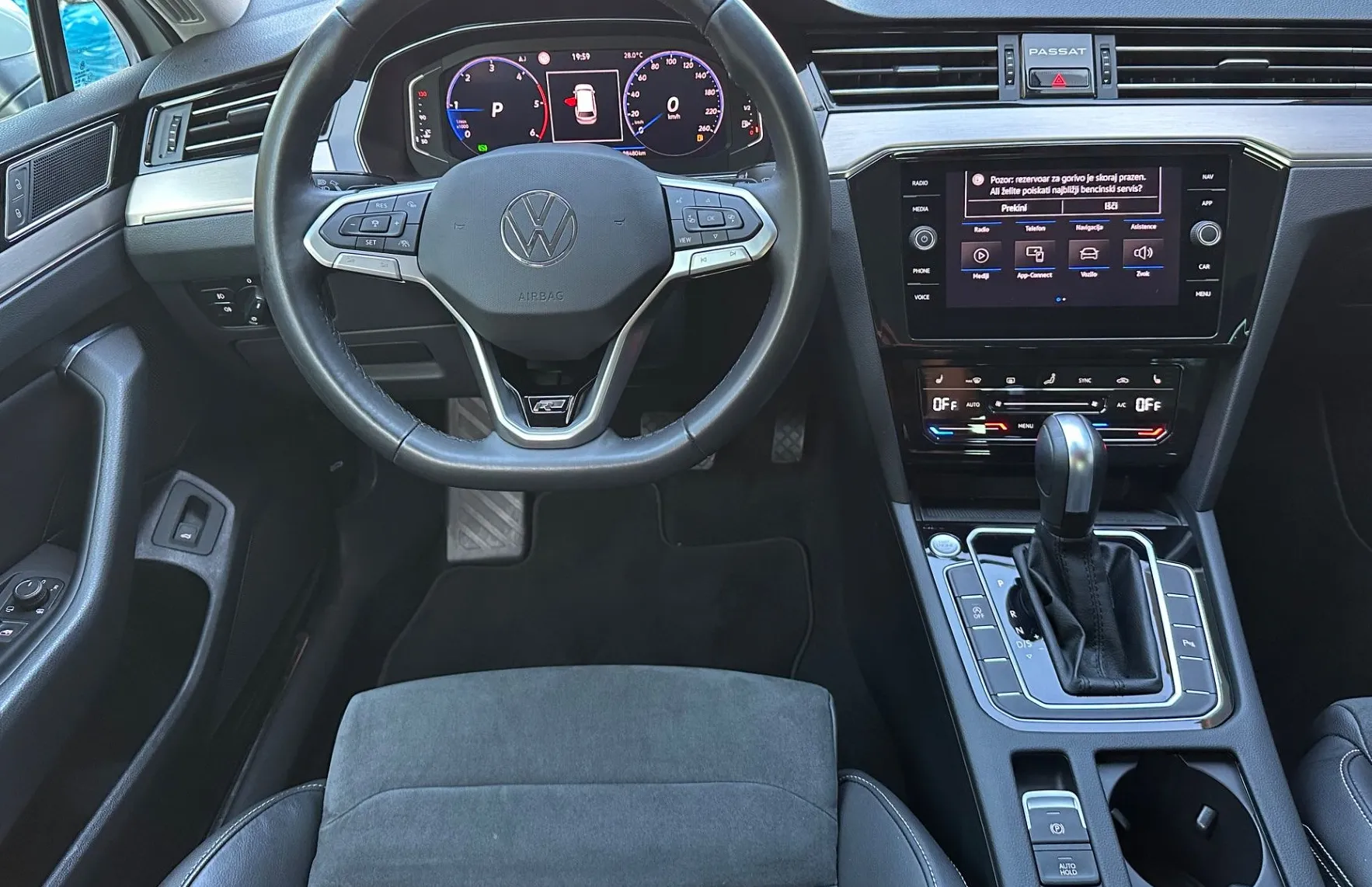 Zunanja slika - Volkswagen Passat - Variant 2.0TDI RLINE DSG-KEYLESS-KAMERA-VIRTUAL-ACC-IQ LED - 9