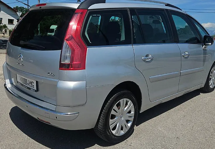 Zunanja slika - Citroën C4 Grand Picasso - 1.6 HDi 111ks °7-SEDEŽEV° °REDNO VZDRŽEVAN° - 4