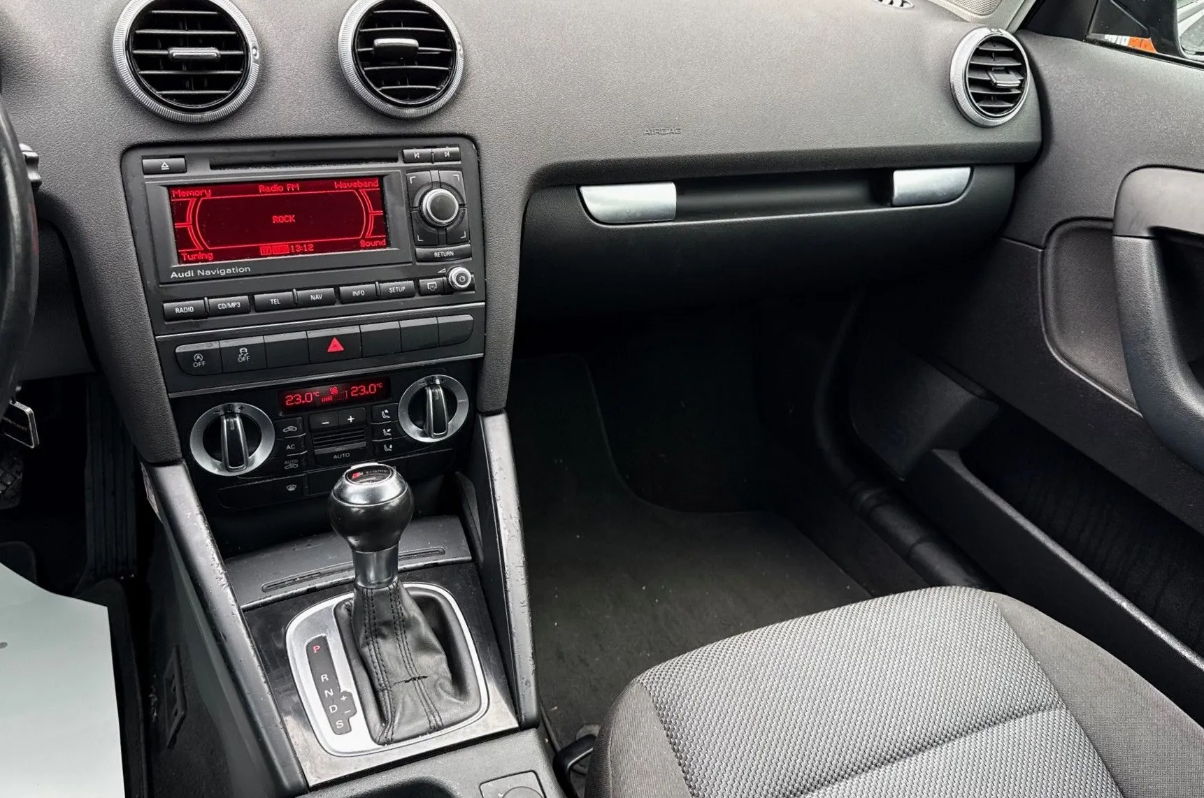 Zunanja slika - Audi A3 - 2.0 TDI AUT. SPORTBACK NAVI TEMPOMAT ALU 16 - 18