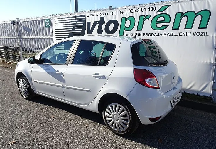 Zunanja slika - Renault Clio - Night Day 1.2 16V. 1. lastnik NA OBROKE...LEANPAY - 3