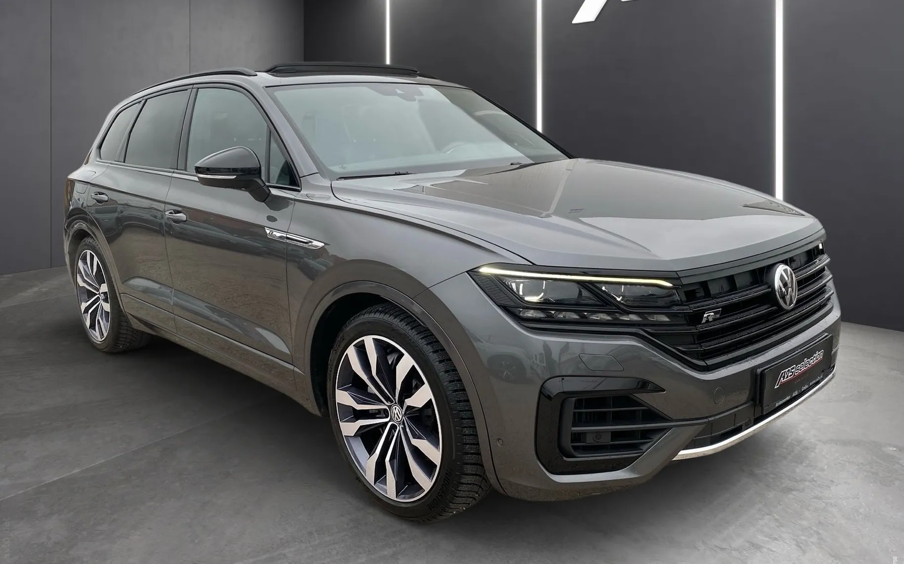 Zunanja slika - Volkswagen Touareg - V6 TFSI R-Line Panorama - Zračno - Night vision - 2