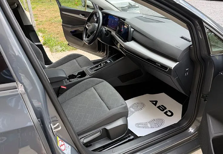 Zunanja slika - Volkswagen Golf - 2.0 TDI DSG 110kW 1.LASTNIK LED DAB LINE ASSIS ACC - 10