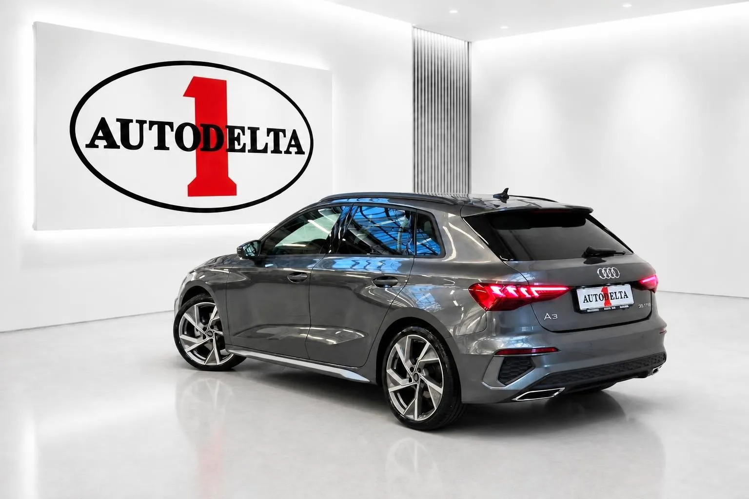 Zunanja slika - Audi A3 - Sportback 35 TFSI S line S tronic - 4