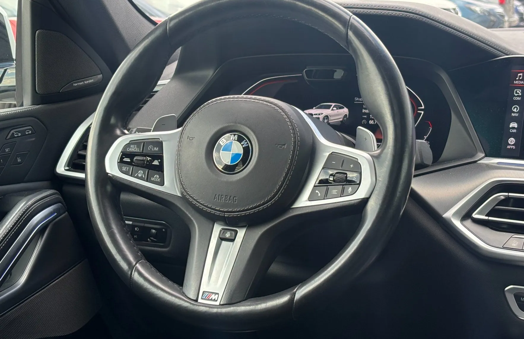 Zunanja slika - BMW X6 - serija : xDrive30d Avt.M SPORT - 13