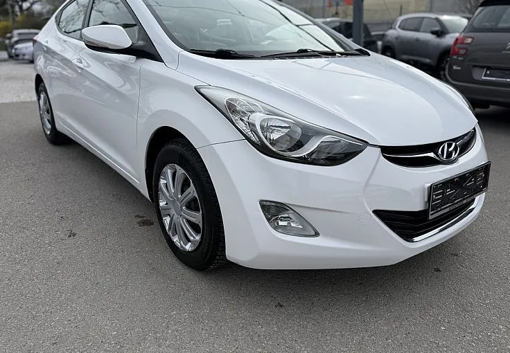 Zunanja slika - Hyundai Elantra - 1.6 CVVT LIFE - 1. LASTNIK - SLO - GR. SED. - - 3