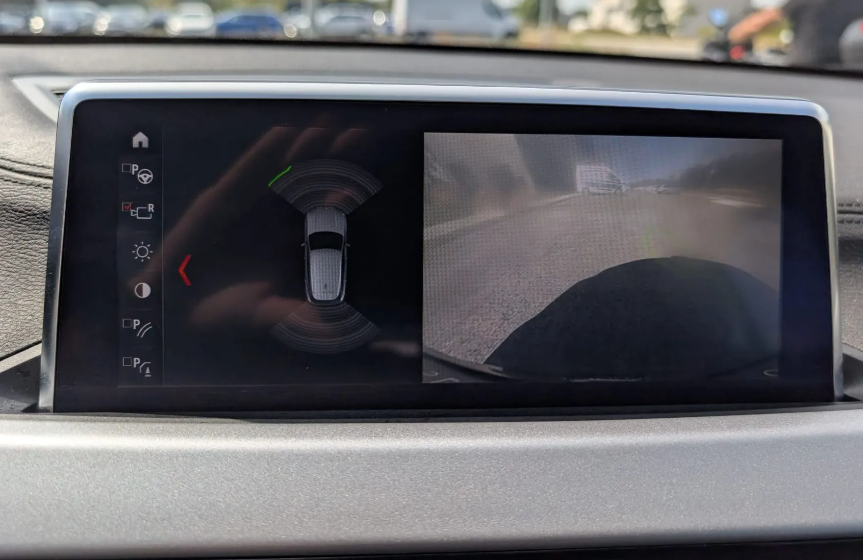 Zunanja slika - BMW X2 - serija : sDrive18d Advantage|FuLED|el.prtljažnik|2xPDC+kamera - 15