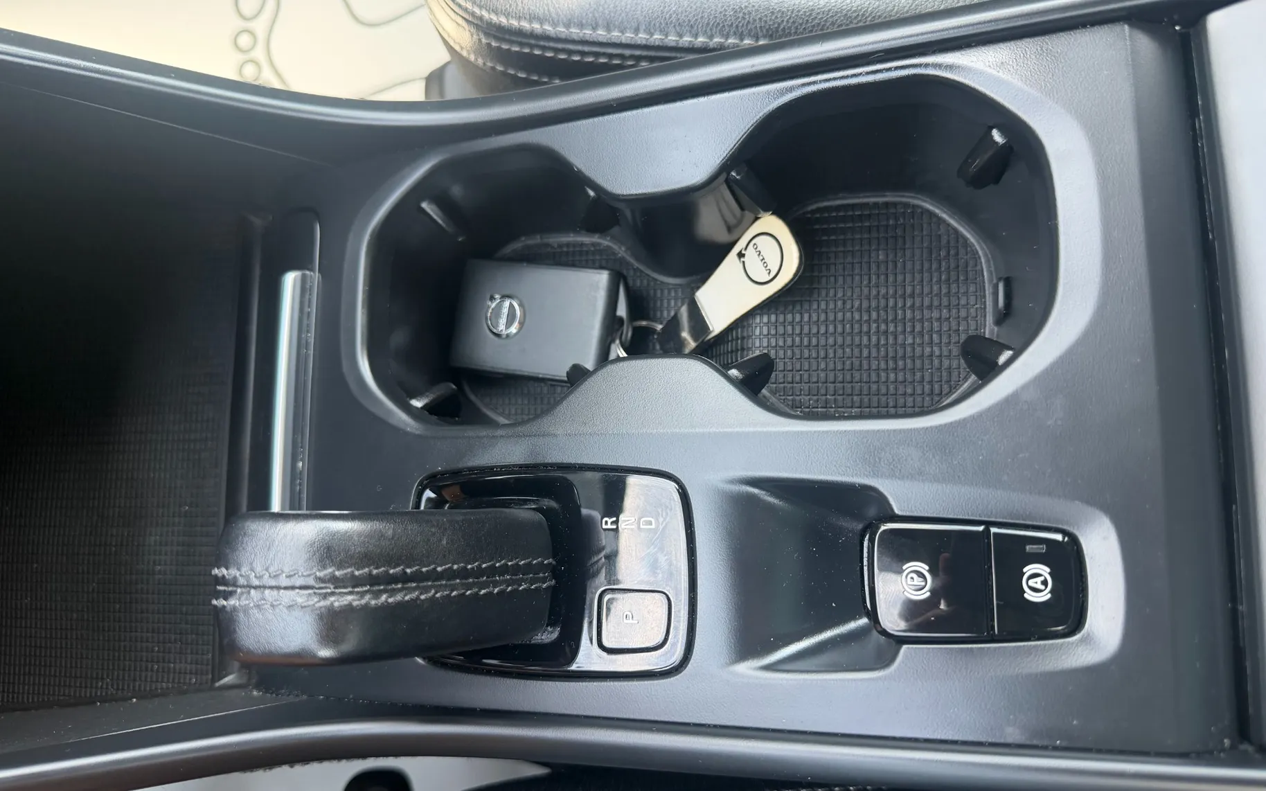 Zunanja slika - Volvo XC40 - D3 AWD Avt. - 18