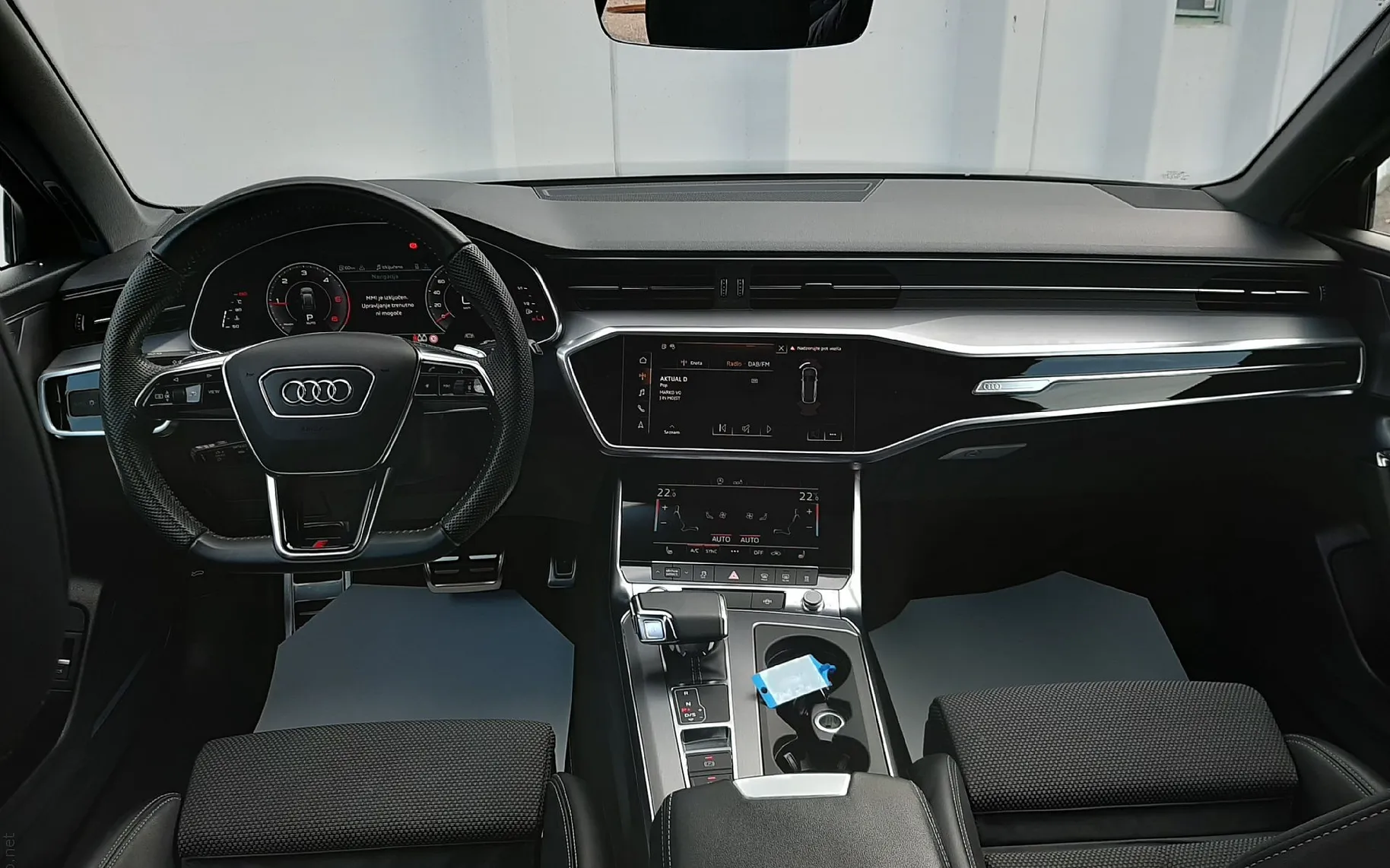 Notranja slika - Audi A6 - Avant 40 TDI S tronic - 5
