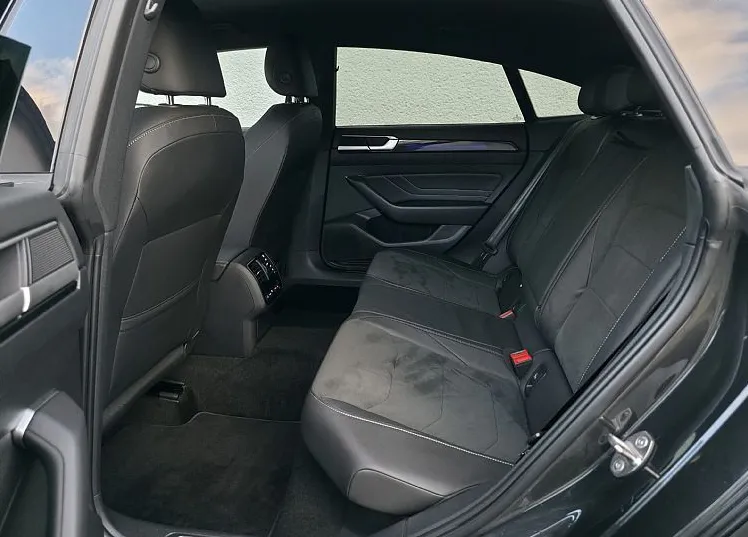 Zunanja slika - VW Arteon - 2.0TDI DSG R-Line FULLED•ACC•VIRTUAL•GRETJE•KAMER• - 7