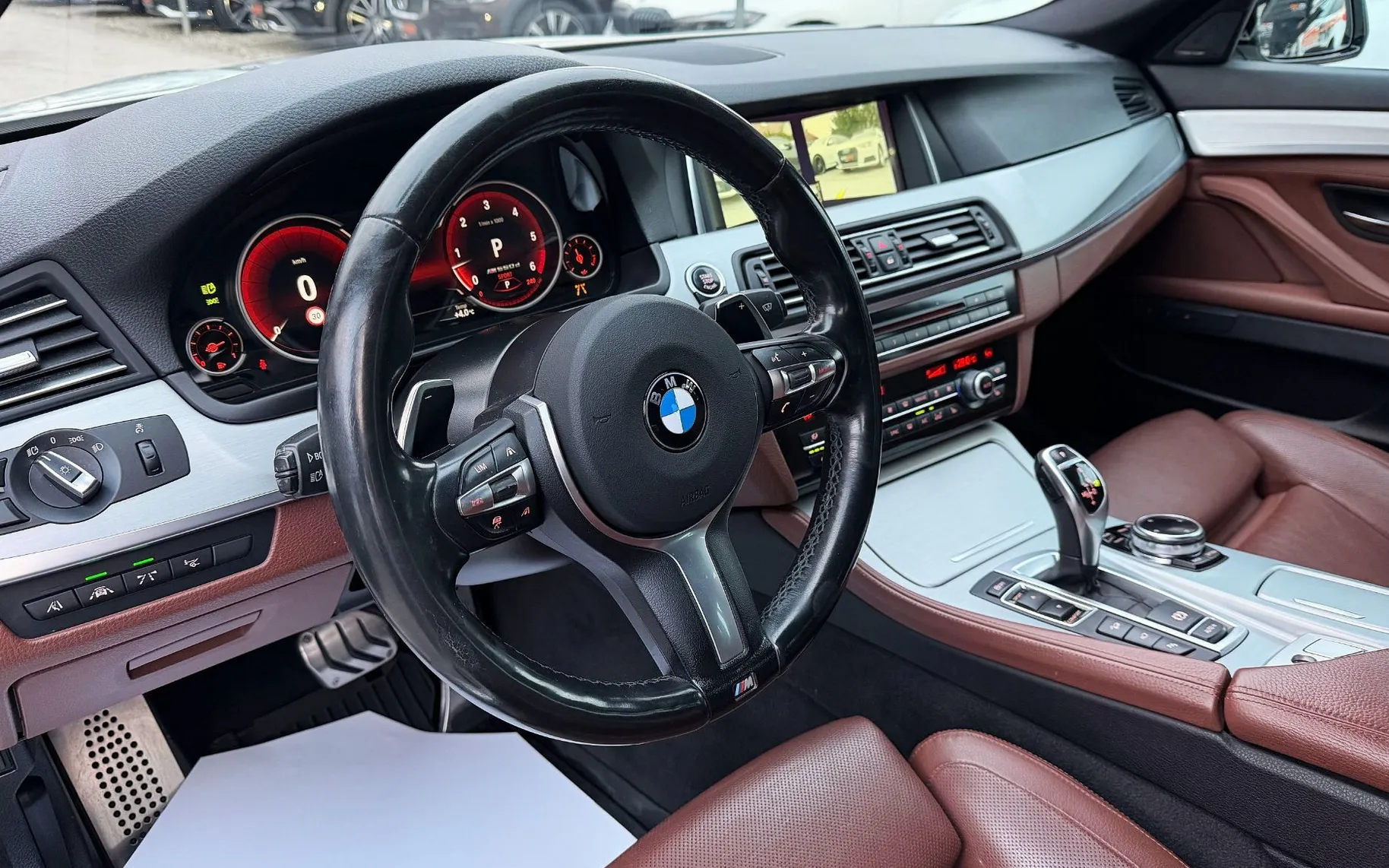 Zunanja slika - BMW Serija 5 - Touring: 530d xDrive M SPORT SLO 1.LASTNIK FULL LED ACC - 14