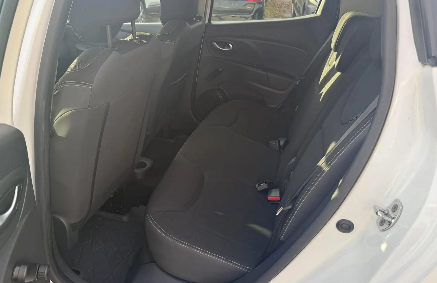 Zunanja slika - Renault Clio - TCe 75 Generation - 7