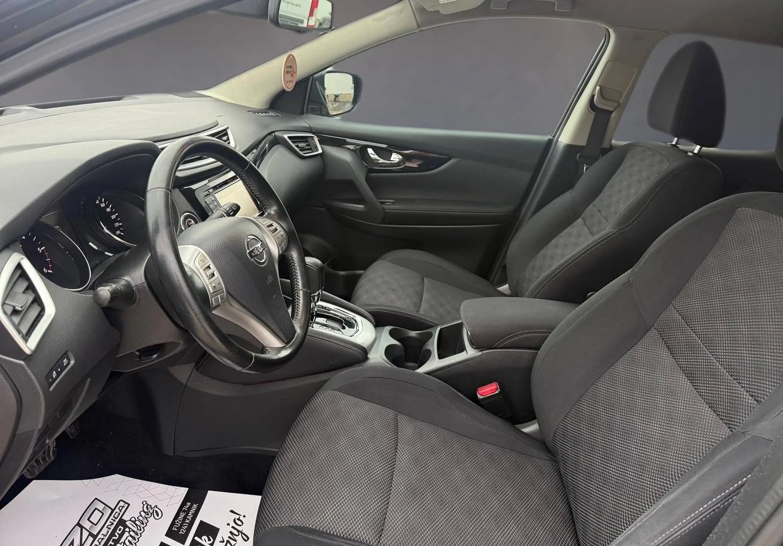 Notranja slika - Nissan Qashqai - 1.6 DCI ACENTA CONNECT AVTOMATIK.NAVI.KAMERA... - 7