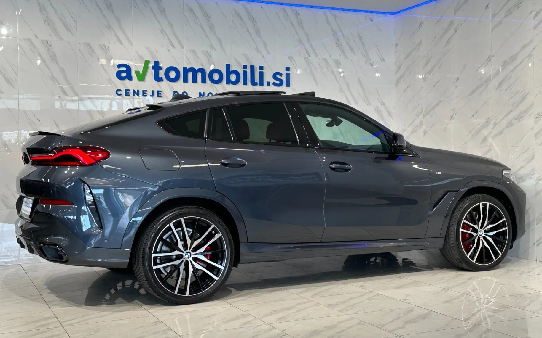 Zunanja slika - BMW serija X6: - xD40d|M|SkyL|22col|Laser|4WS|SoftC|Hlaj|ACC|Harm.. - 6