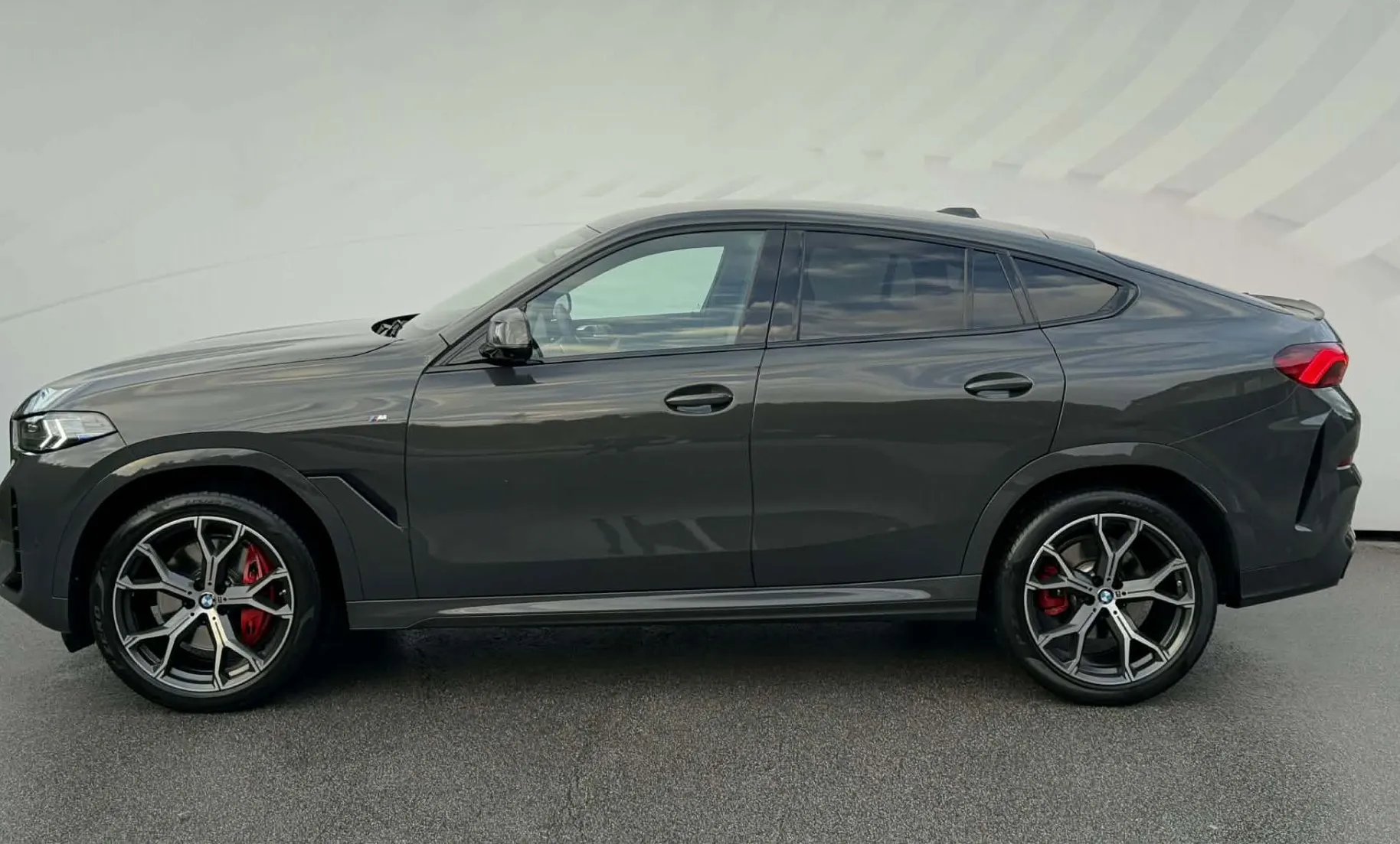 Zunanja slika - BMW X6 - serija : 3.0XD-M PAKET-ZRAČNO-LASER-ACC-KEYLES-360KAMERA- - 6