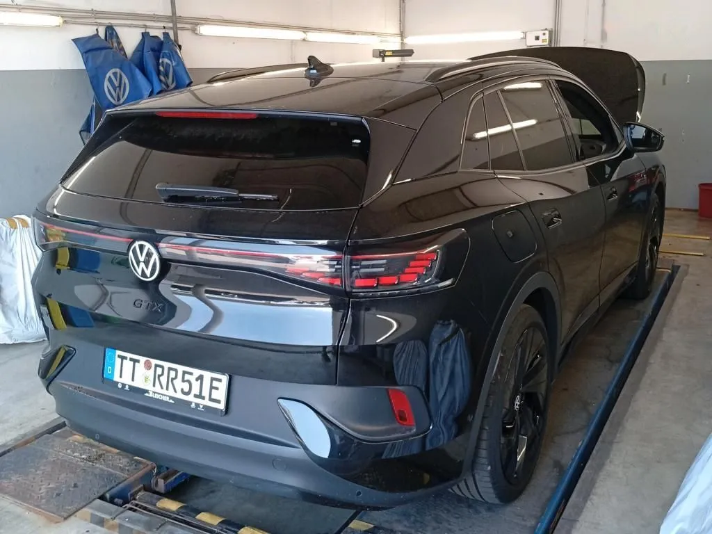 Zunanja slika - Volkswagen ID.4 - GTX  77 kWh .NEMŠKI+4ALU.ACC.KAMERA.NAVI.LED.USNJE - 4