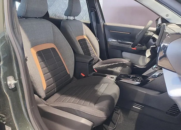 Zunanja slika - Citroën C3 Aircross - PLUS Hybrid145 ëDCS6 - 8