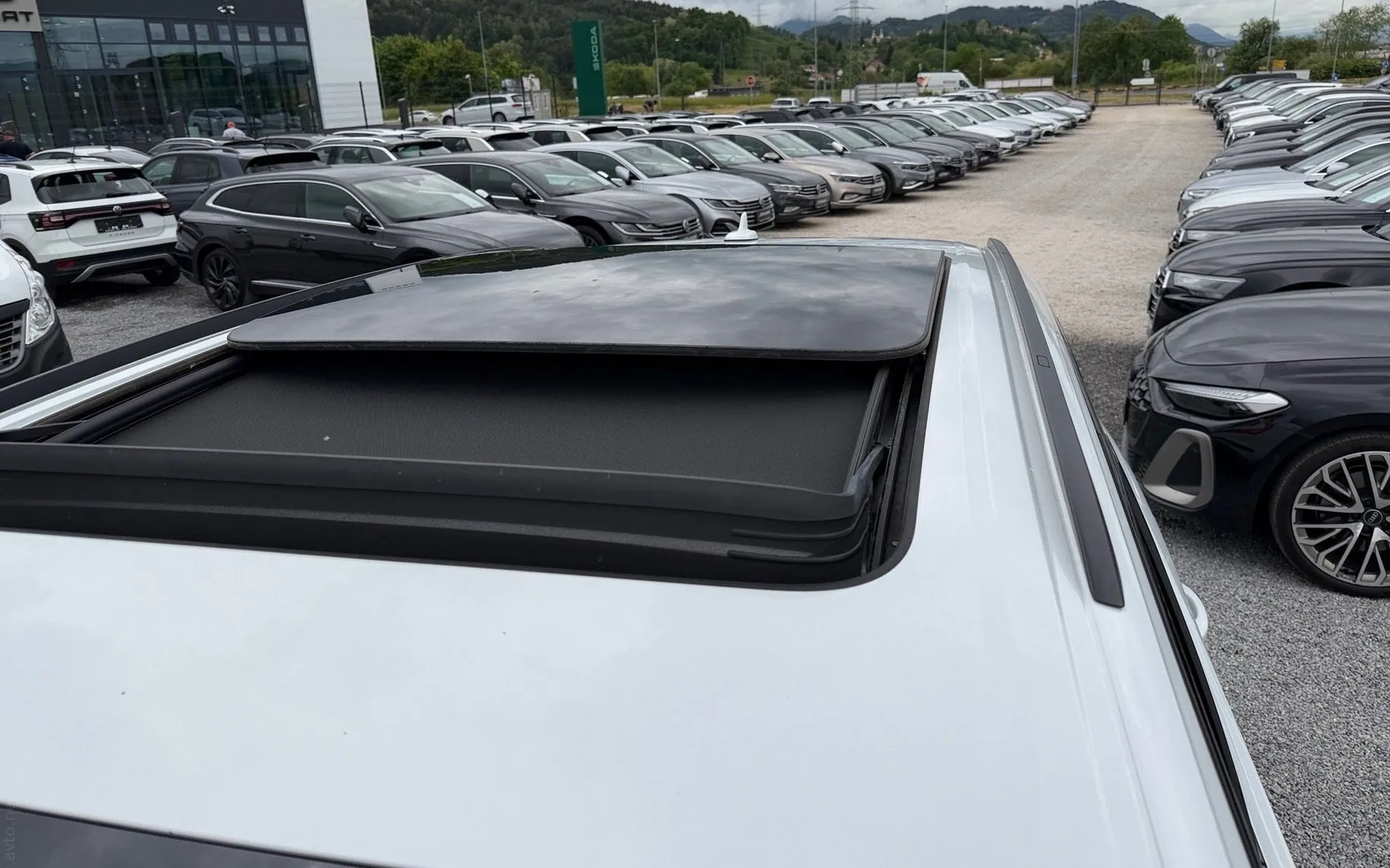 Notranja slika - Audi SQ7 - TFSI quattro Tiptronic-SLO-Panorama-HD Matrix-B O. - 12