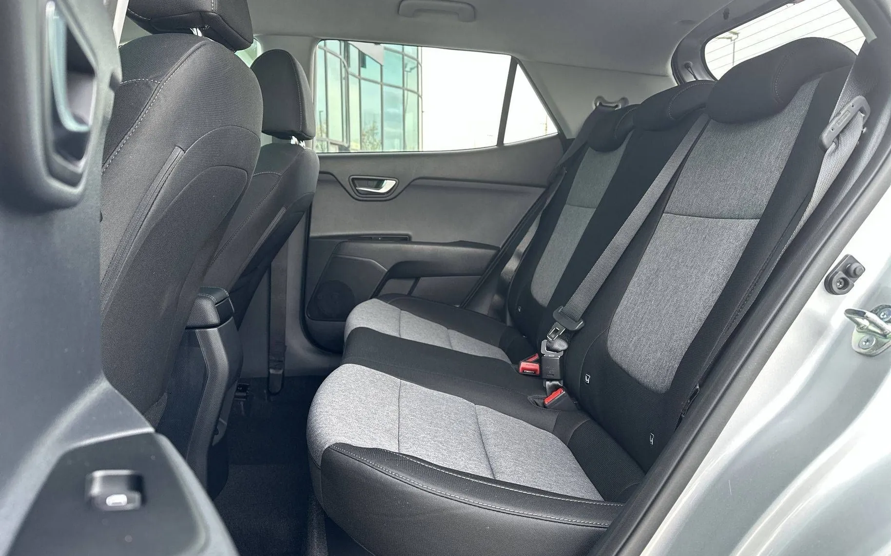 Notranja slika - KIA Stonic - 1.0 T-GDi EX Pulse DCT - 11