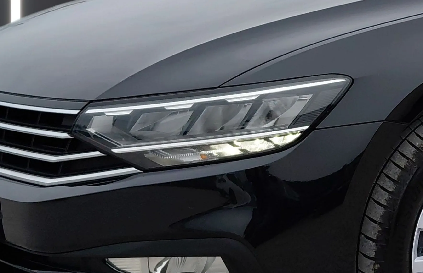 Zunanja slika - VW Passat - Variant 2.0 TDI BMT SCR Business DSG-Vlečna kljuka-Kamera - 5