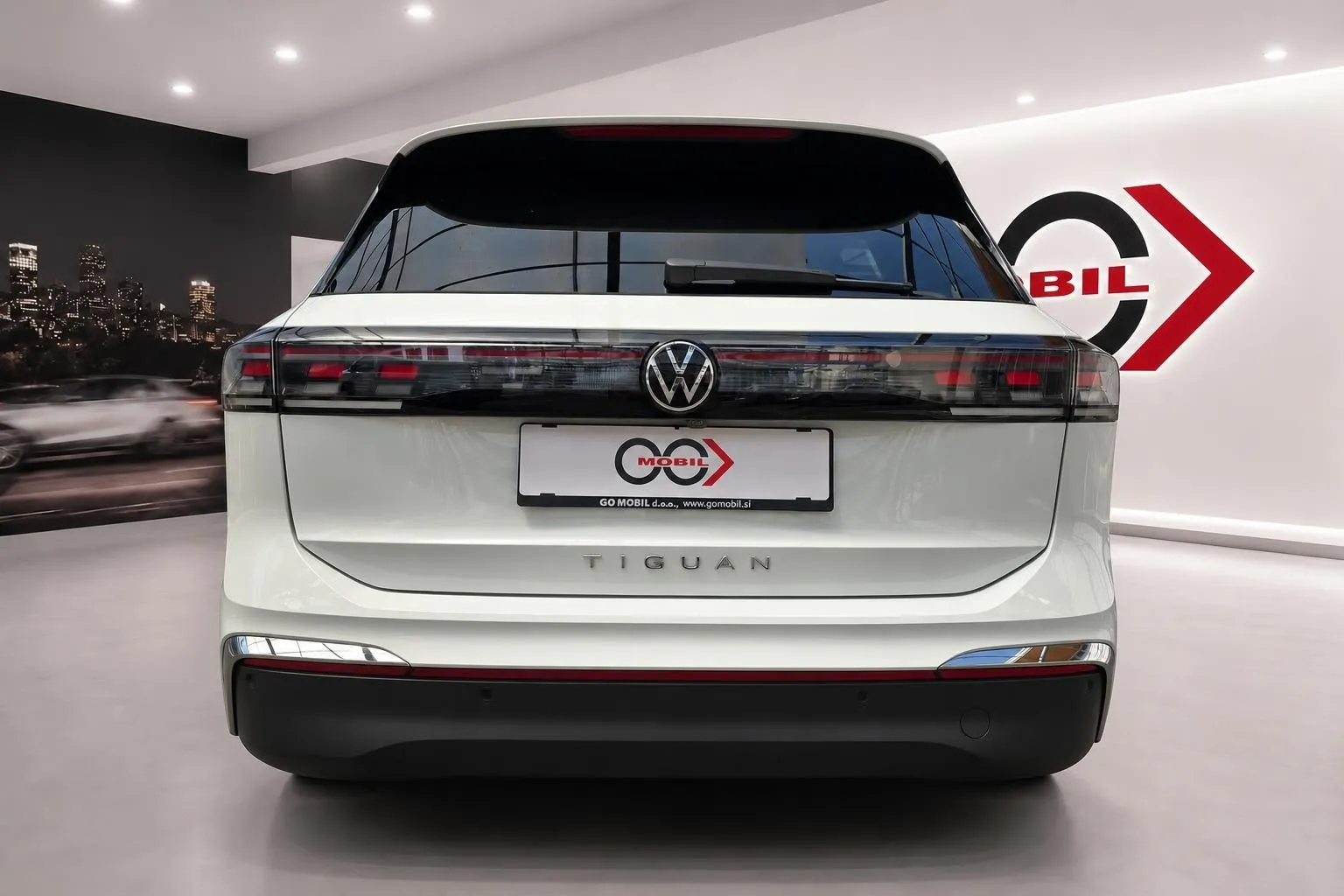 Zunanja slika - Volkswagen Tiguan - 2.0 TDI Elegance DSG - LED Plus.alcantara.kamera - 6