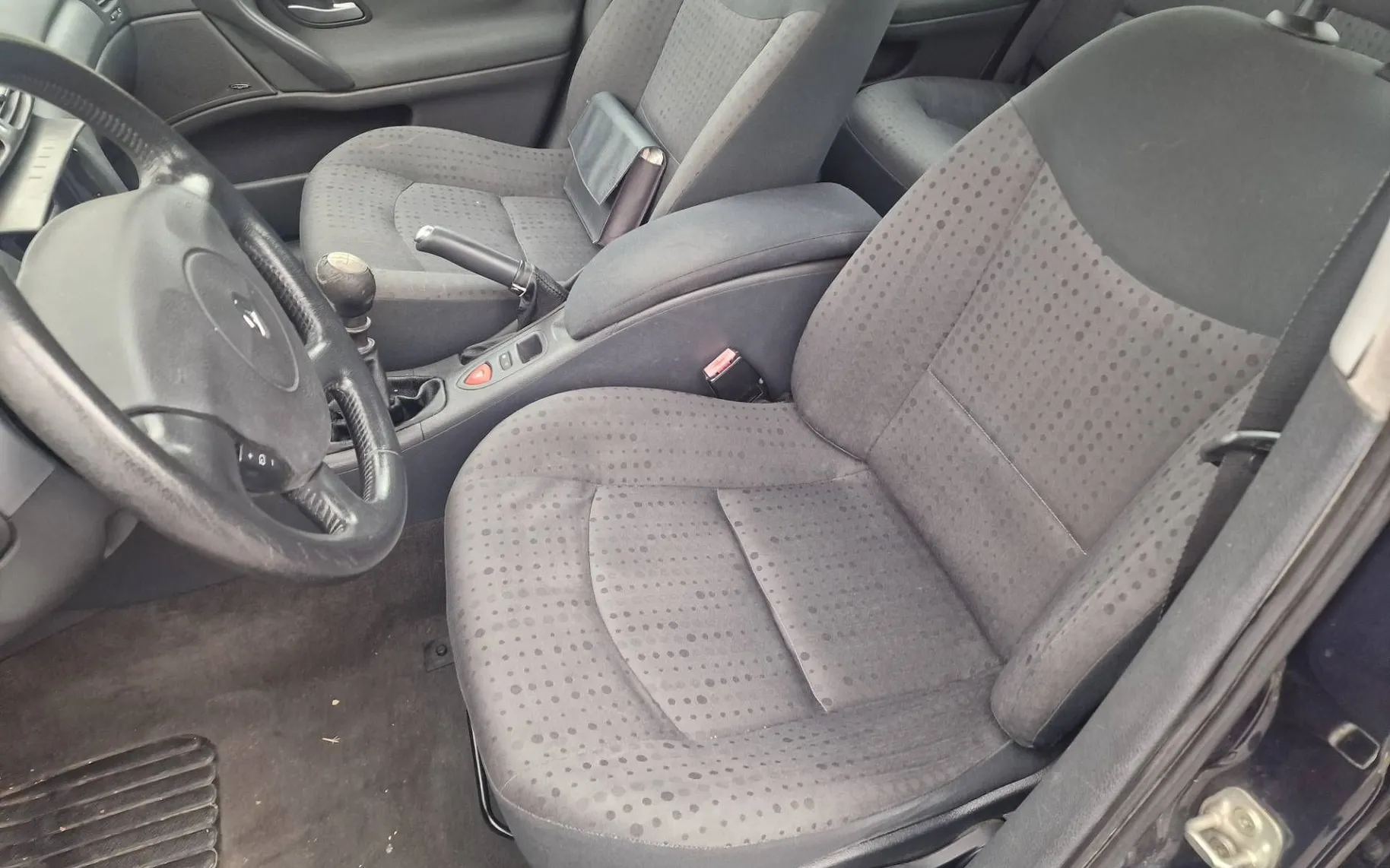 Zunanja slika - Renault Laguna - 1.9 dCi - 5
