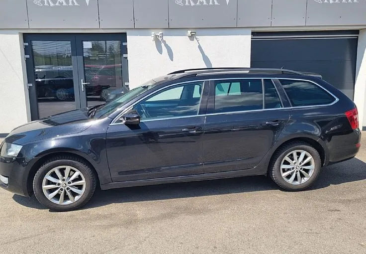 Zunanja slika - Škoda Octavia - Combi 2.0 TDI Style   PRVI LASTNIK. VELIKI SERVIS - 1