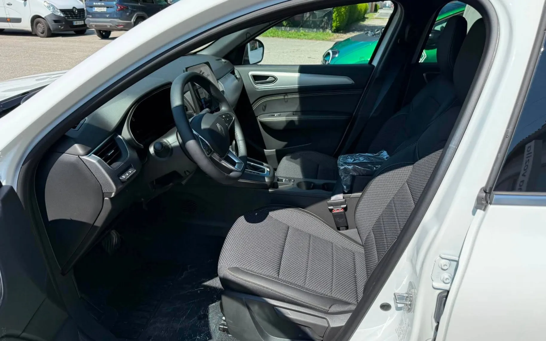 Zunanja slika - Renault Mégane - 145 E-Tech Techno Avt. - 4