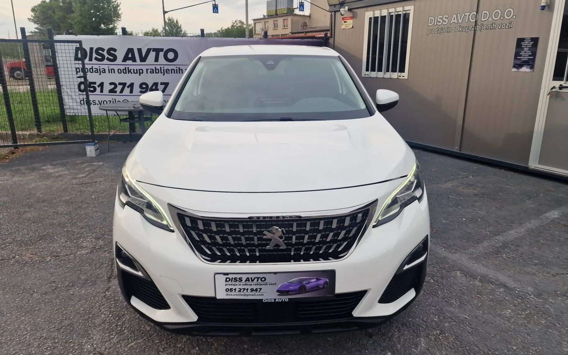 Zunanja slika - Peugeot 3008 - 1.5 BlueHDI Avt. OPR. VELIK SERVIS VIRTUAL KAM. - 3