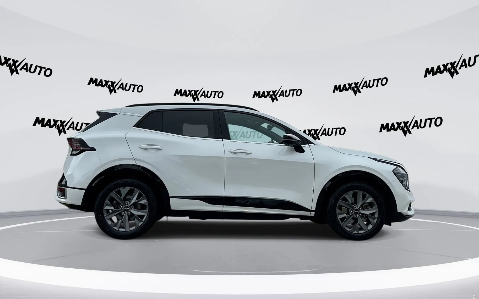 Zunanja slika - KIA Sportage - AWD 1.6 T-GDI HEV GT-Line Avt - 4