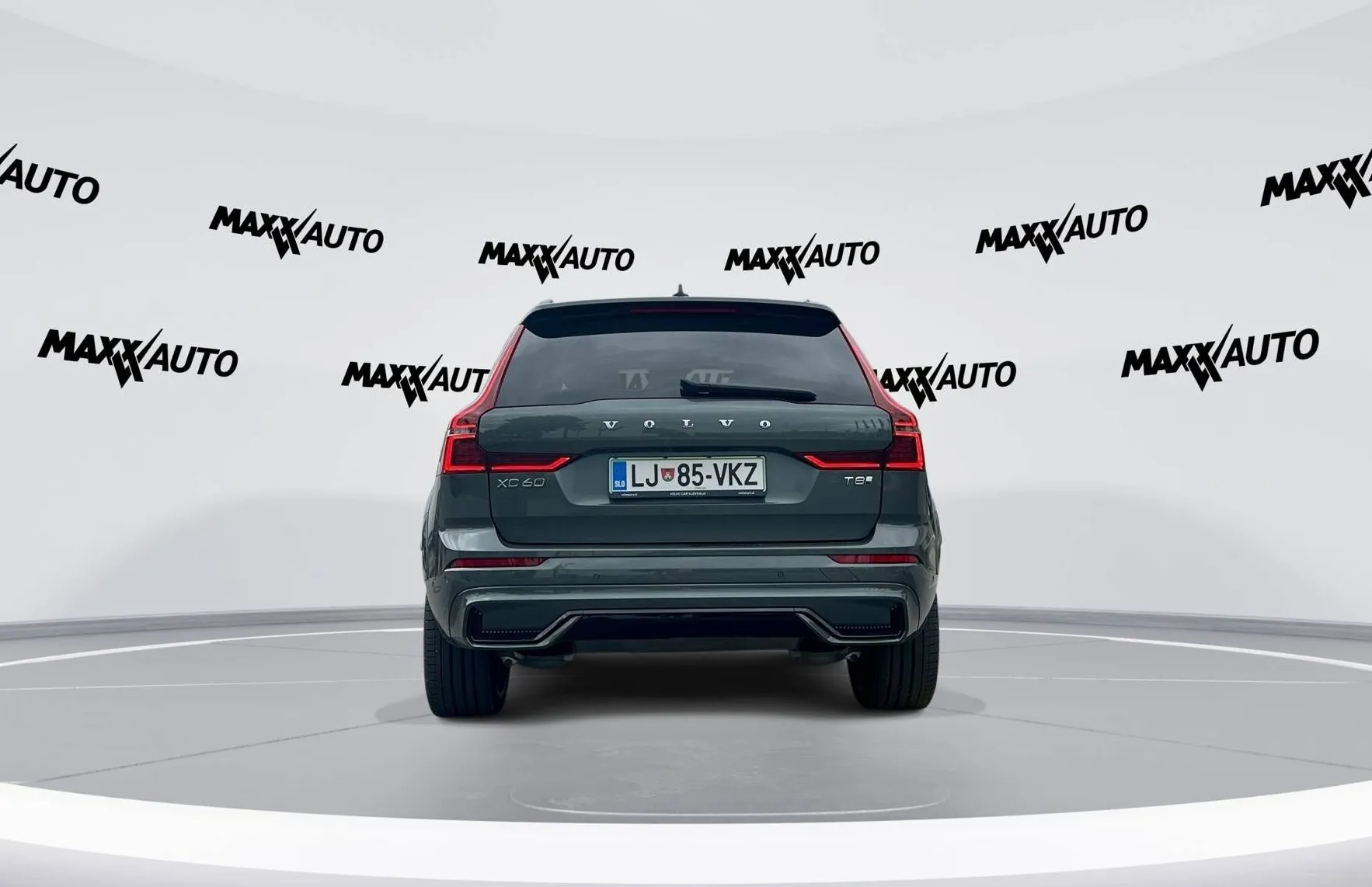 Zunanja slika - Volvo XC60 - T8 AWD Recharge Twin Engine Ultra Dark Avt - 6