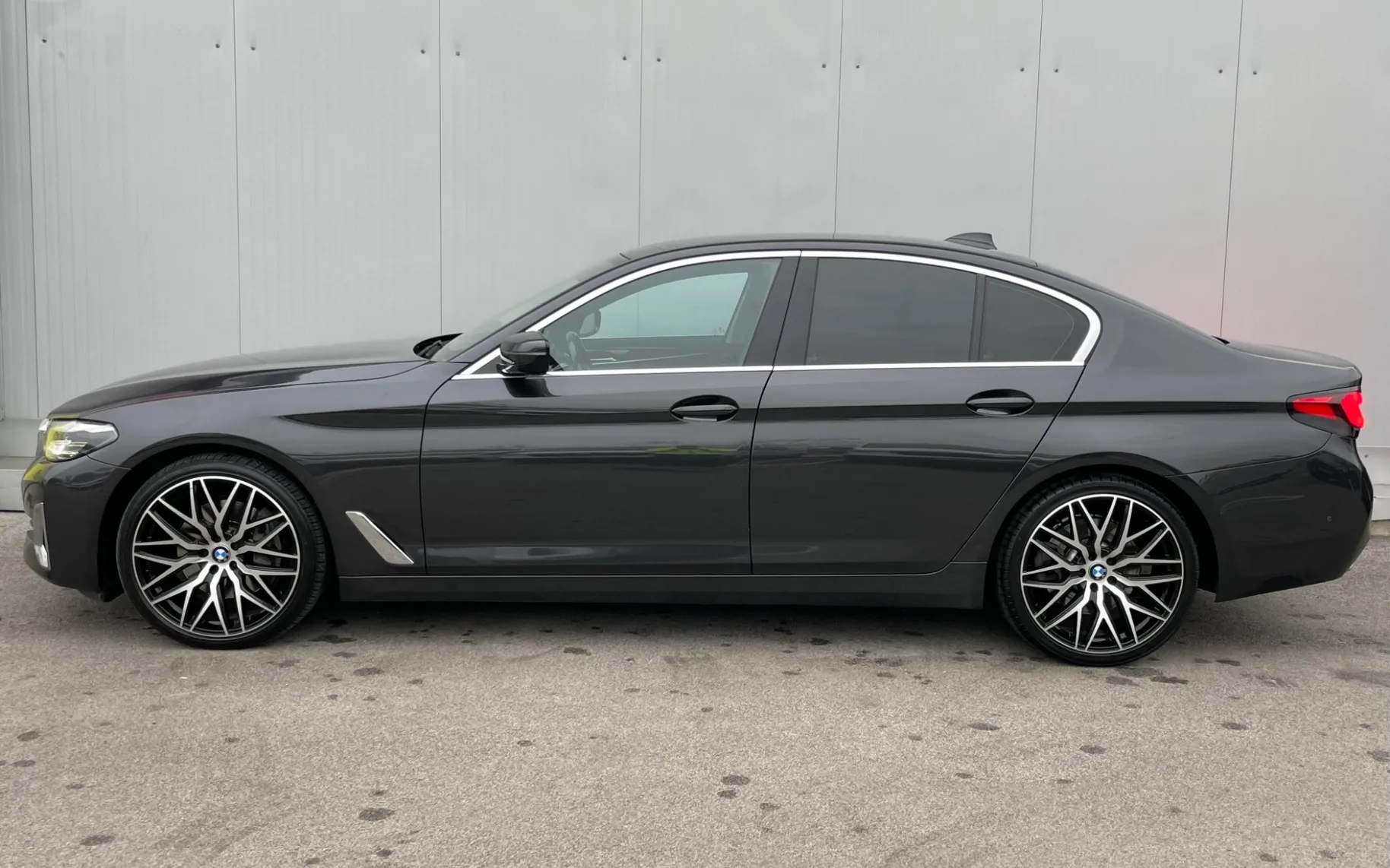 Zunanja slika - BMW Serija 5 - Serija 5 - 4