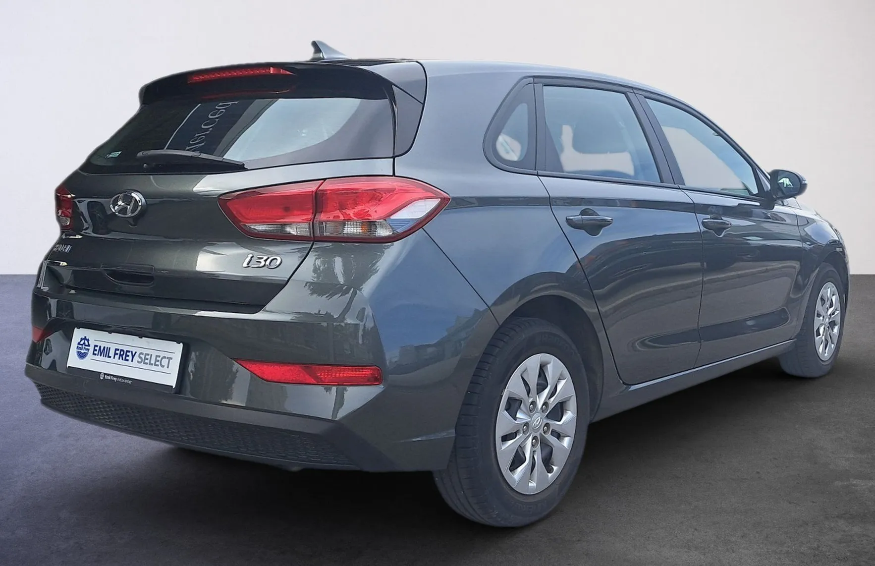 Zunanja slika - Hyundai i30 - 1.5 MPI 110 TREND - 3