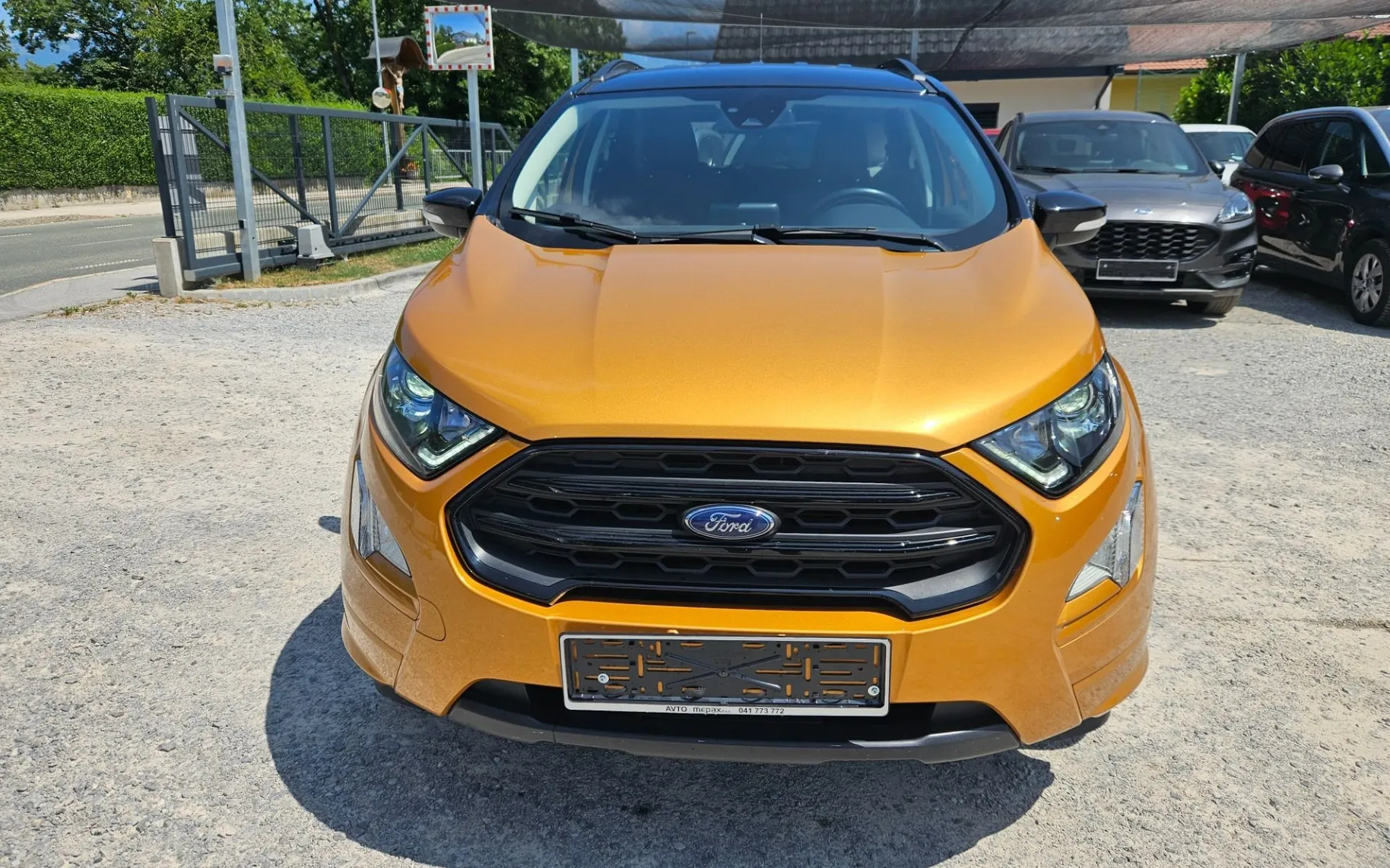 Notranja slika - Ford Ecosport - 1.0 EcoBoost  ST-Line S S  TEMPOMAT DAB PDC - 9