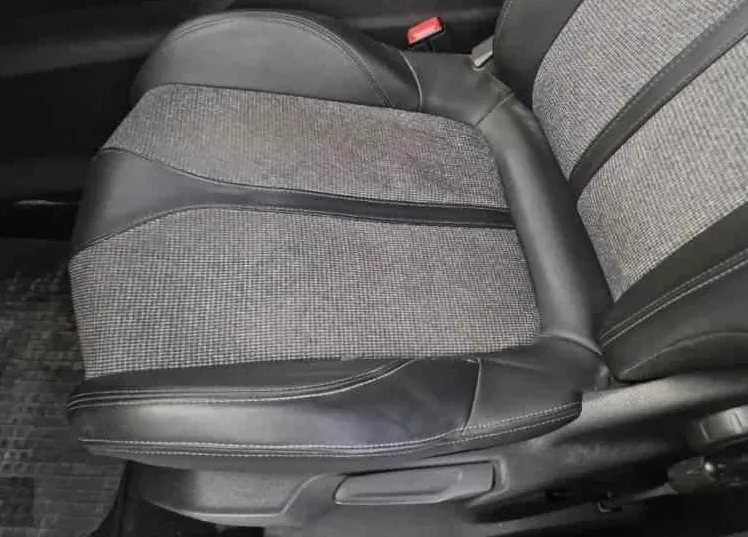 Zunanja slika - Peugeot 3008 - PURETECH TURBO 130 ALLURE.KAMERA.USNJE.LED.NAVI - 4