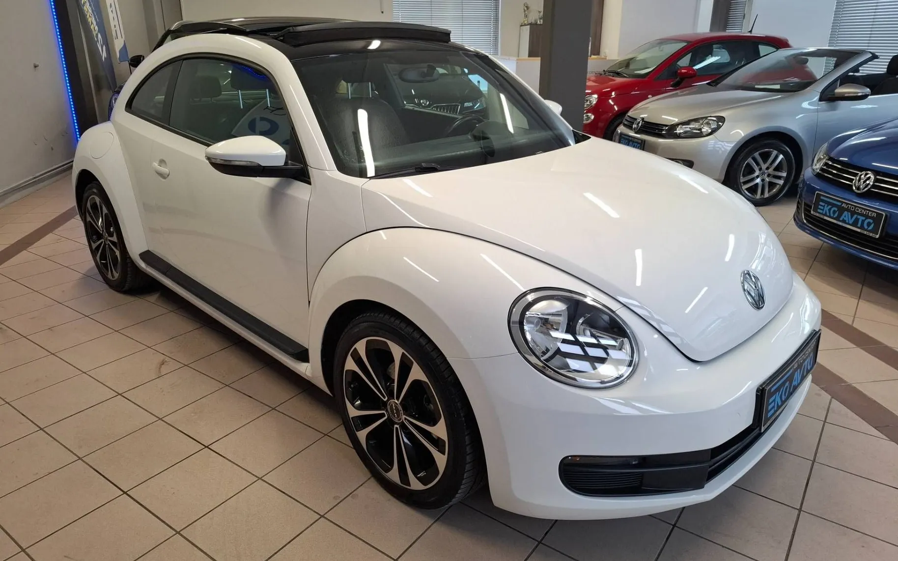 Zunanja slika - Volkswagen Beetle - 1.2 TSI Design PANORAMA-GRETJE SEDEŽEV-ALU-TEMP - 5