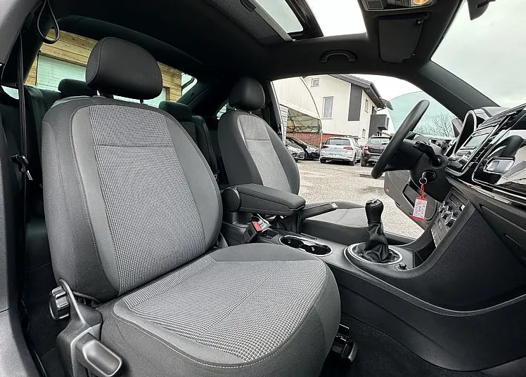 Zunanja slika - Volkswagen Beetle - 1.2 TSI Design °VELIKI SERVIS°PANORAMA° - 8