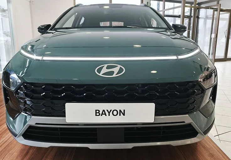 Zunanja slika - Hyundai Bayon - 1.0T-GDI PREMIUM AVT-WINTER-DAB-LED-REZ.K-VIDEO - 2