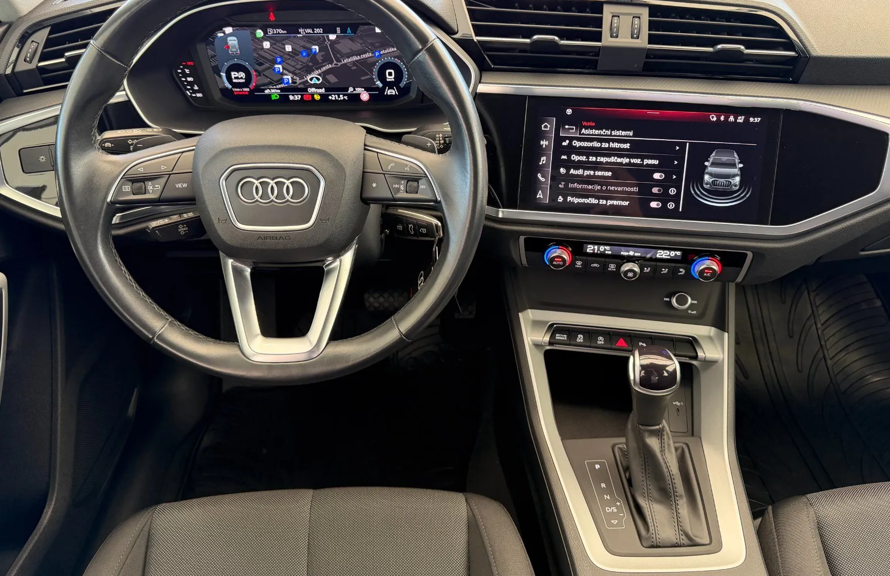 Zunanja slika - Audi Q3 - Advanced 35 TDI S-TRONIC QUATTRO - KAMERA - LED- - 7