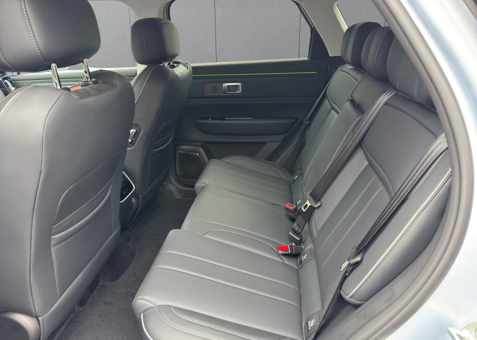 Zunanja slika - Jaecoo 7 SHS - URBAN 1.6 TGDI SHS-H + RADAR + BLIS + KAMERA + DAB - 7