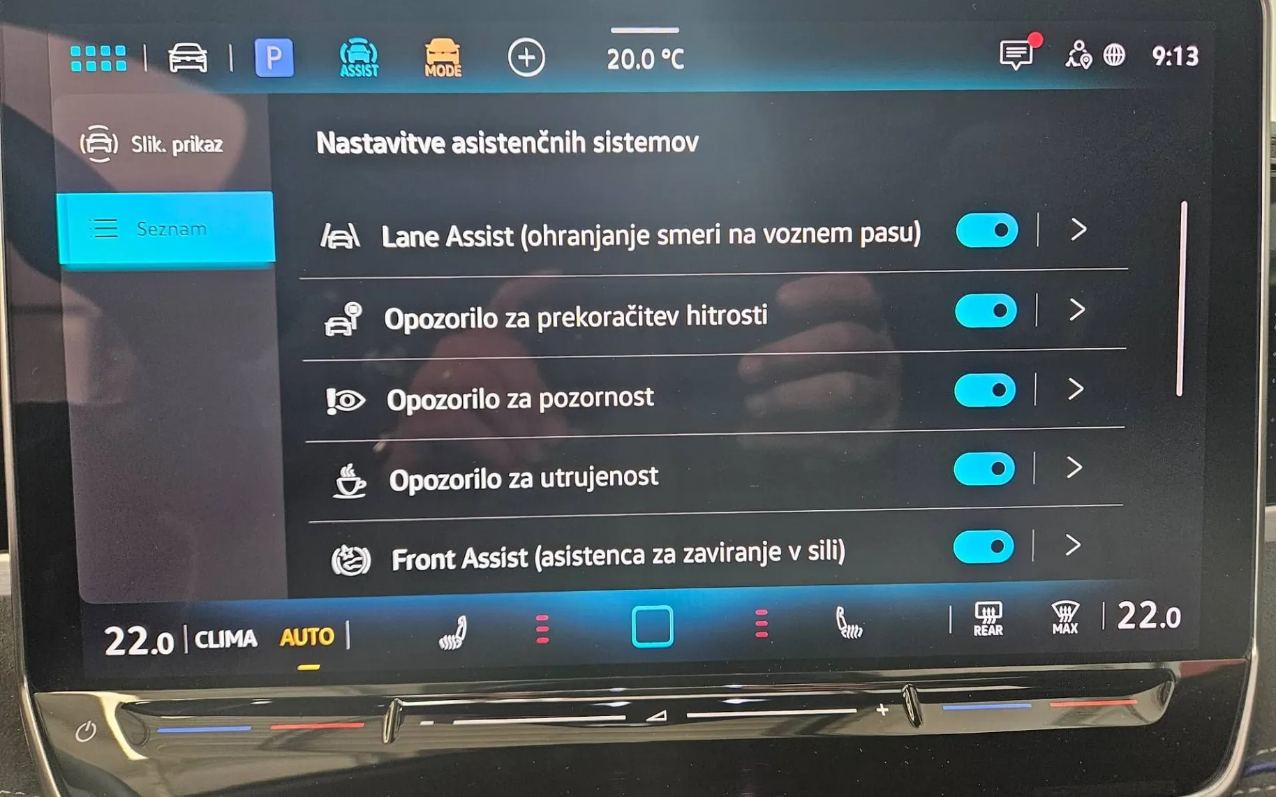 Notranja slika - Volkswagen Passat Variant - 1.5 eTSI BMT 4Joy DSG - 7