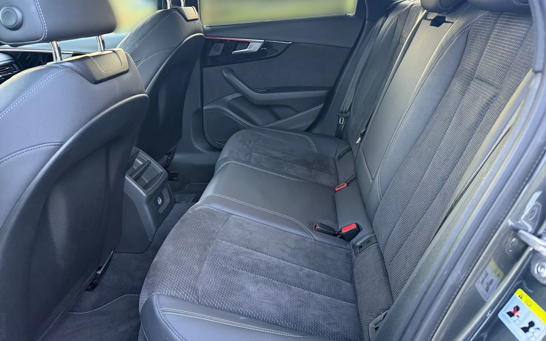 Notranja slika - Audi A4 Avant - 35 TDI S tronic S line - 11