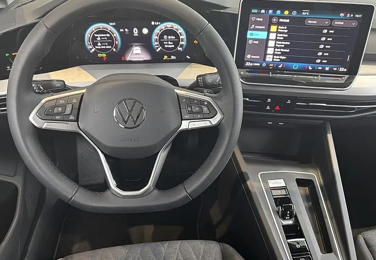 Zunanja slika - Volkswagen Golf - 4ALL 1.5 eTSI DSG - 7