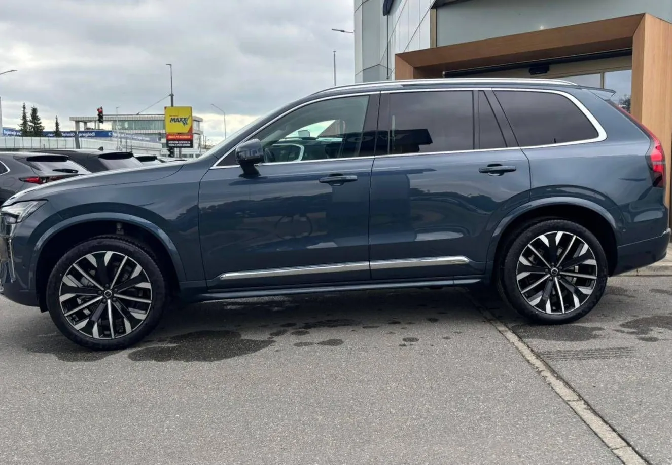Zunanja slika - Volvo XC90 - B5 AWD Plus Bright Avt. 360.KAM-PILOT-HARM KARDON - 3