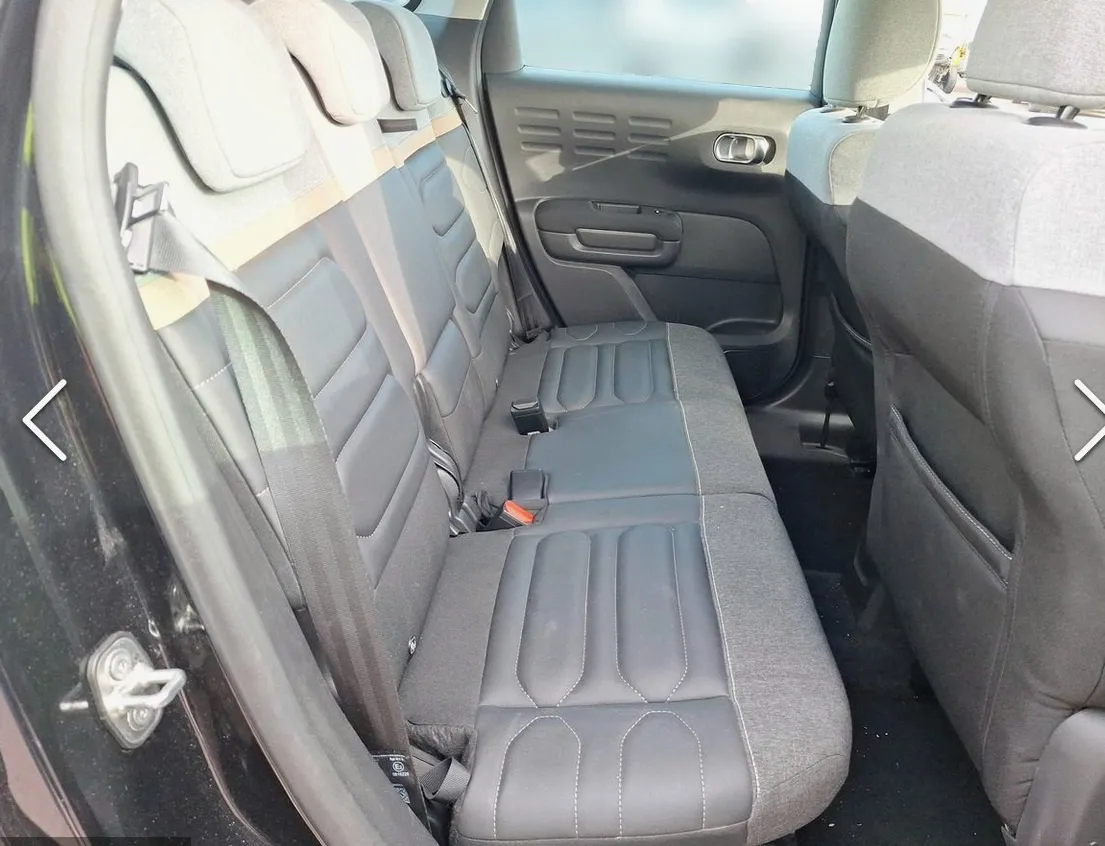 Notranja slika - Citroën C3 Aircross - 1.2 PureTech 110 Shine-FULL LED-KAMERA-1 LASTNIK - 7