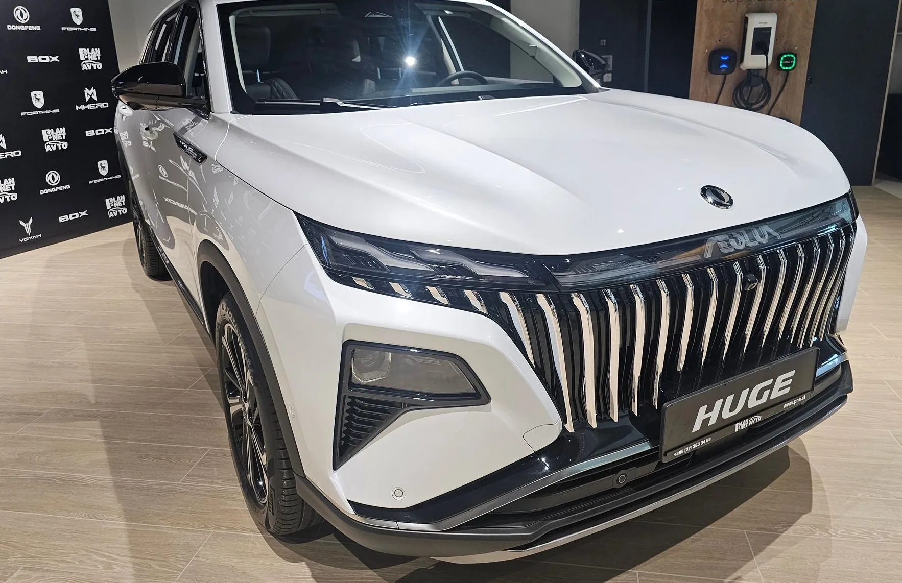 Zunanja slika - Dongfeng Huge - 1.5T Aut.+360 KAMERA+RADAR+GRETJE IN HLAJENJ.-ADAS - 18