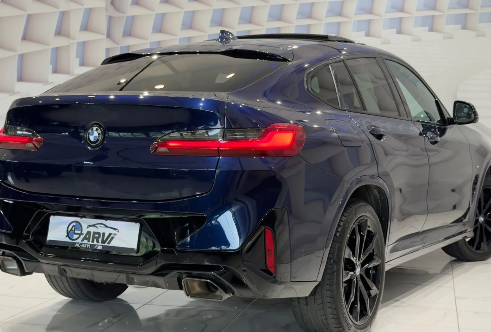 Zunanja slika - BMW X4 - serija : xDrive 30i Avt. M PAKET -PANO-KAMERE360-KLJUKA-RAD - 6