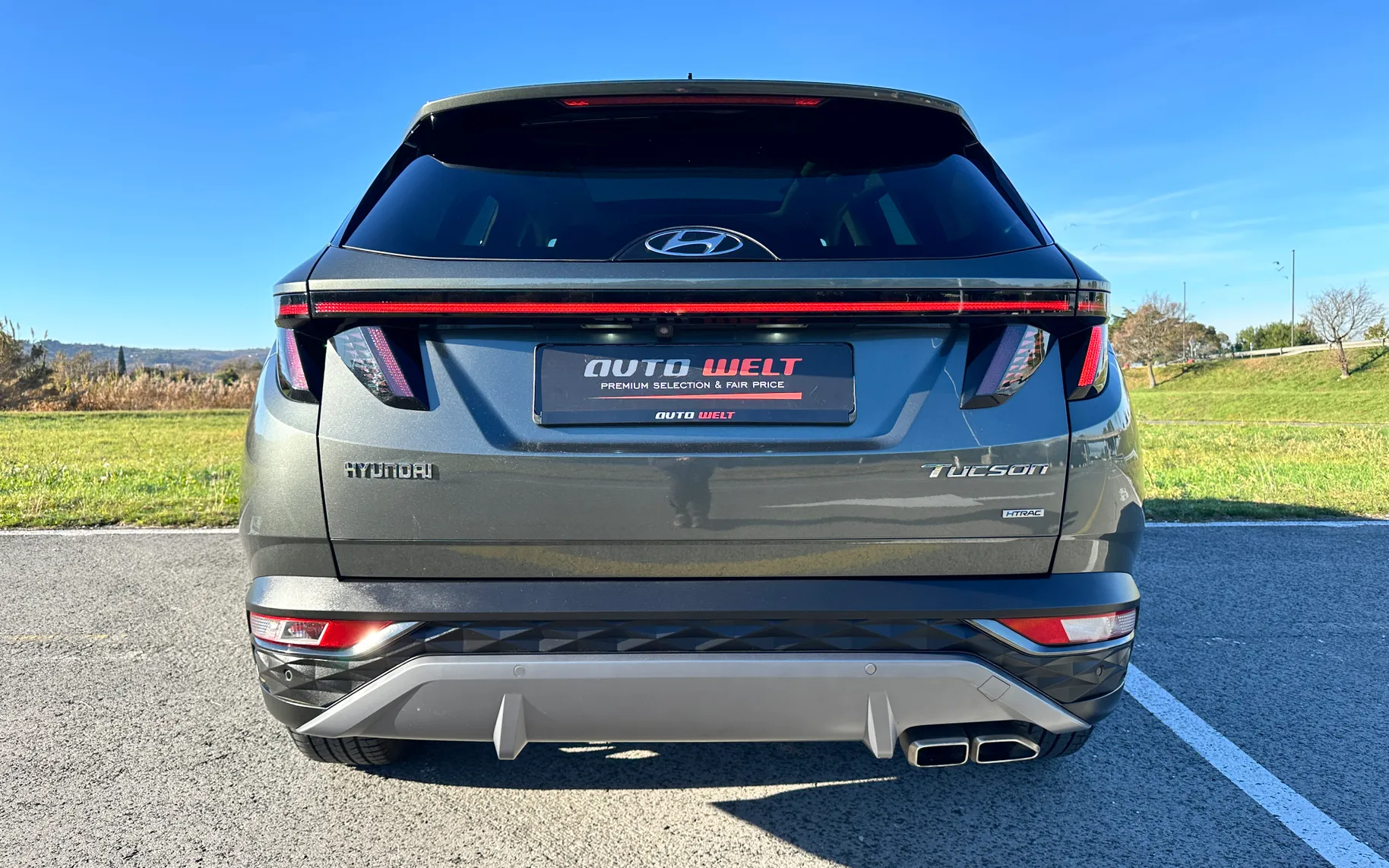 Zunanja slika - Hyundai Tucson - 1.6 CRDi PREMIUM 4WD-PANO-KAM-ACC-MOTOR U OKVARI - 8