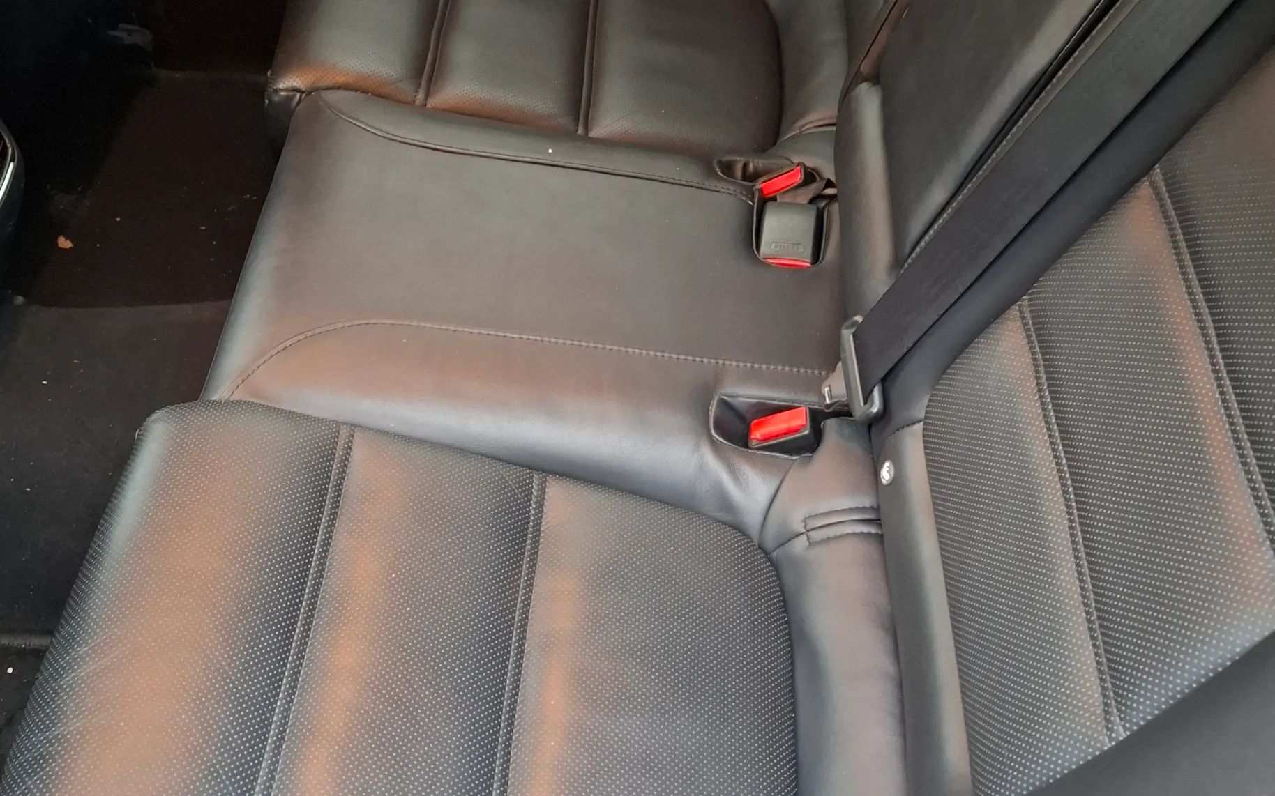 Notranja slika - Mazda Mazda6 - Karavan CD175 Revolution Top/črno usnje - 8