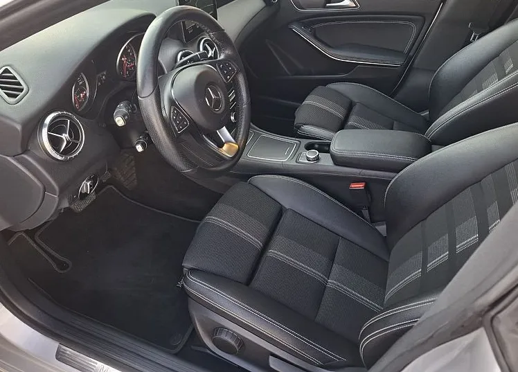 Zunanja slika - Mercedes-Benz CLA-Razred - CLA Shooting Brake CLA 250 4MATIC-ODLIČEN-SAMO 103108 KM - 4